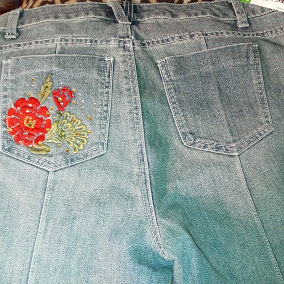 WOMENS. Short jeans BLUE IDentity sz10 - Picture 2 of 6